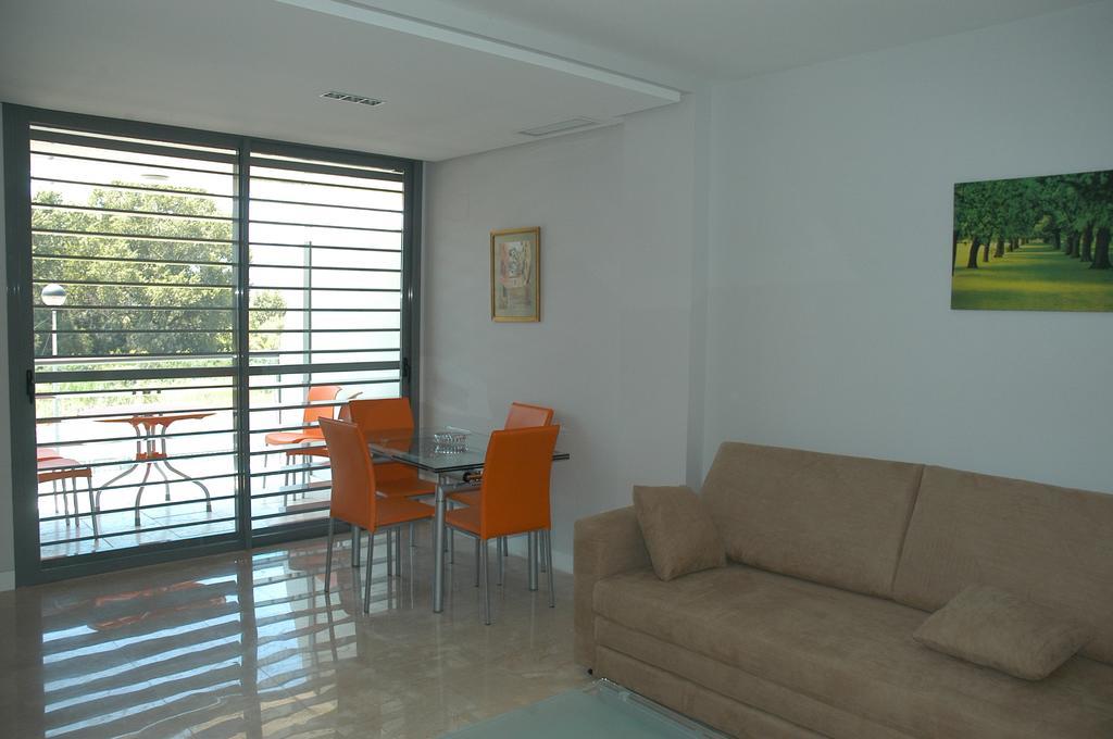Apartamentos Verger De Denia إلس بوبليتس المظهر الخارجي الصورة